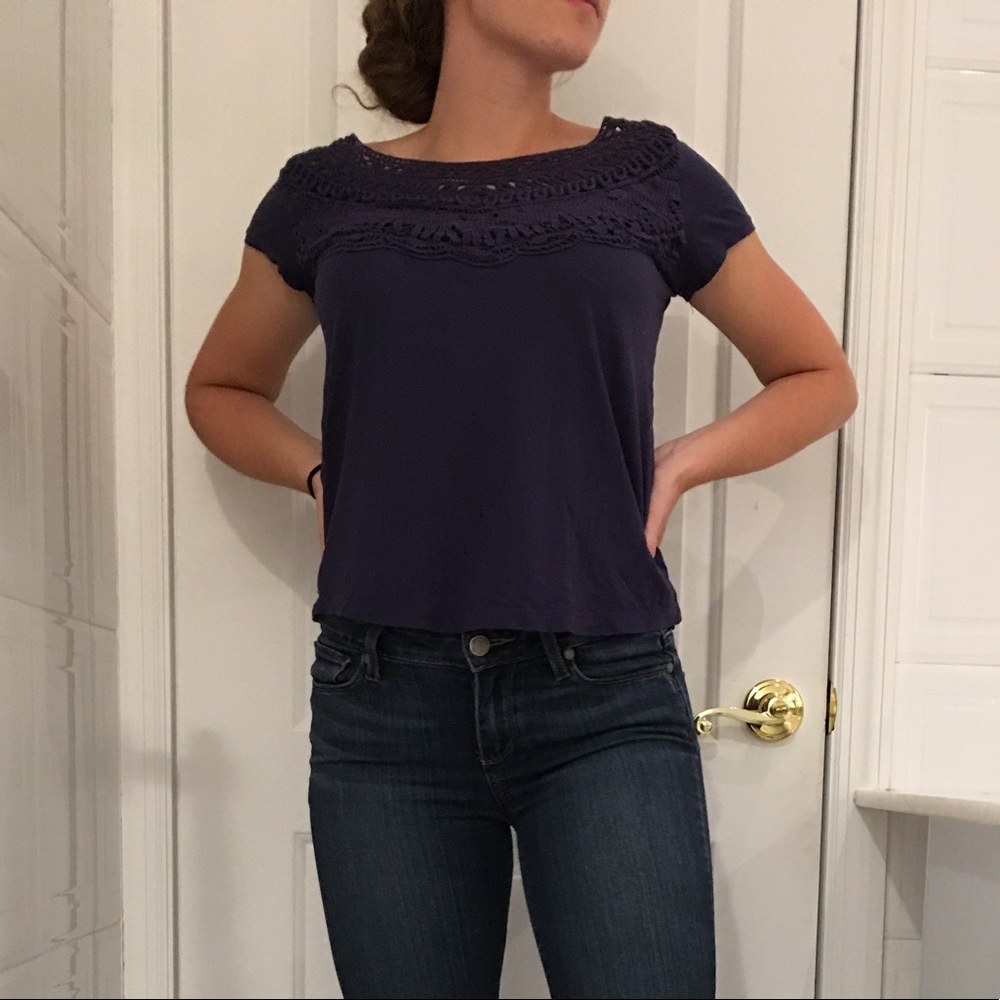 Blue cotton top with embroidery